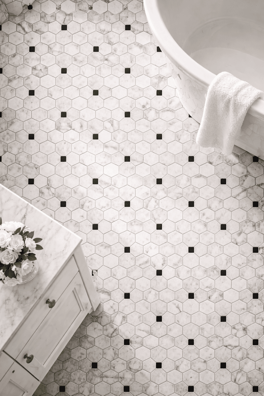 Marble hexagon floor tile with black accents design visualization.